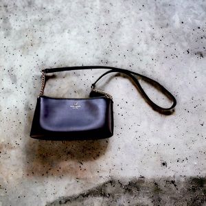 Kate spade leather and chain purse. NWT